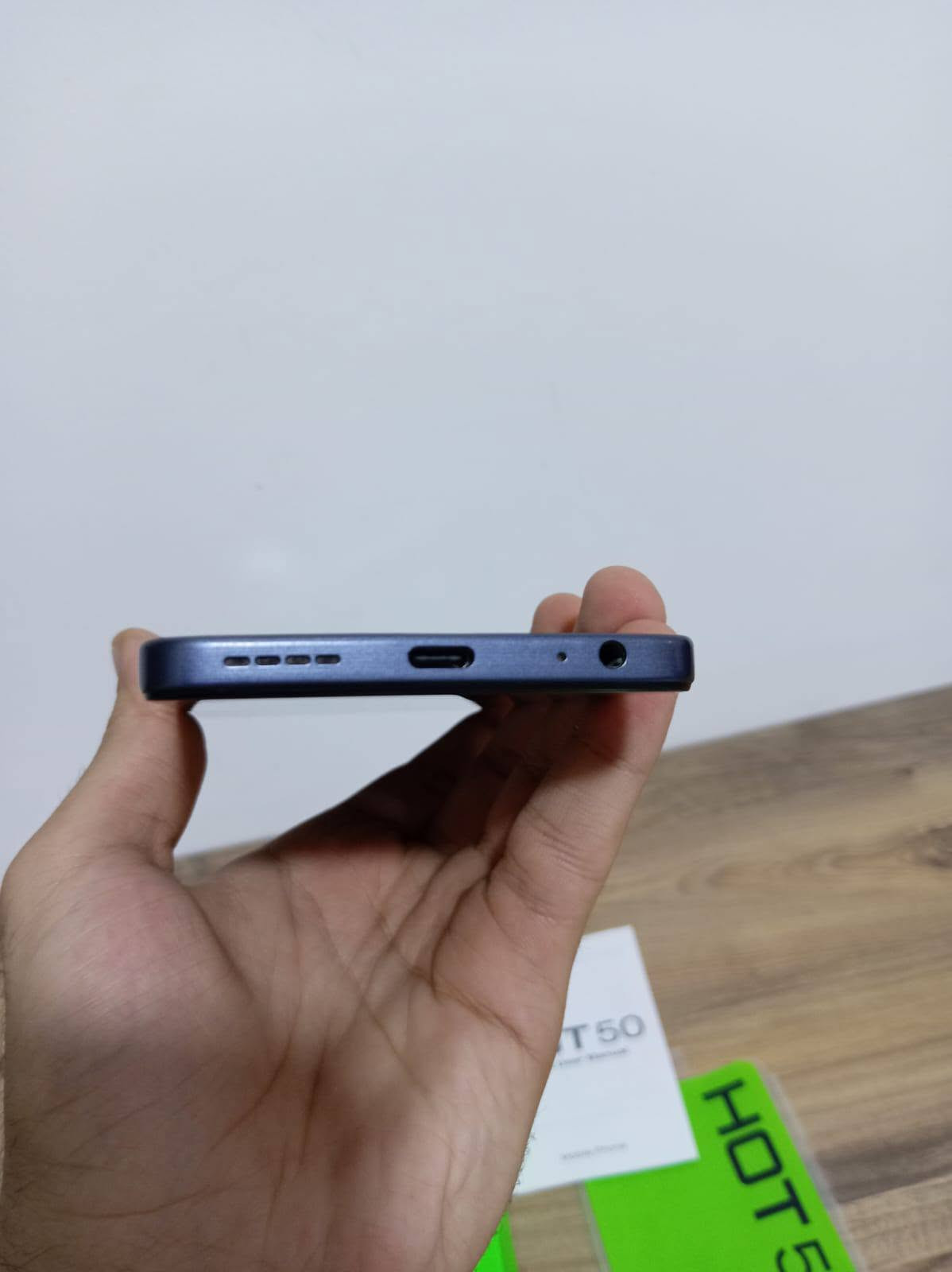 السلام عليكم
جهاز للبيع انفنكس نوت 50 ذاكره 128  بطاريه 5000mAh ويشغل 60 فريم ببجي من جبته لهسه ماطاب تصليح جديد ونظيف يشهد الله  سعره 180 وبي مجال مكاني بابل مركز

رقمي بي واتساب (***********)

نص مكتوب في الصور:
- ٥:١٠ ص
- هاتفي
- اسم الجهاز
- Infinix HOT 50
- التخزين
- ٥٠,٥٨ غ.ب / ١٢٨ غ.ب
- الطراز
- Infinix X6882
- وحدة المعالجة المركزية
- Helio G100
- RAM
- 8.00 GB+8.00 GB
- الكاميرا الخلفية
- 50M
- الكاميرا الأمامية
- 8M
- البطارية
- 5000mAh
- الشاشة
- 1080X2460
- إصدار Android
- 14
- معلومات الإصدار