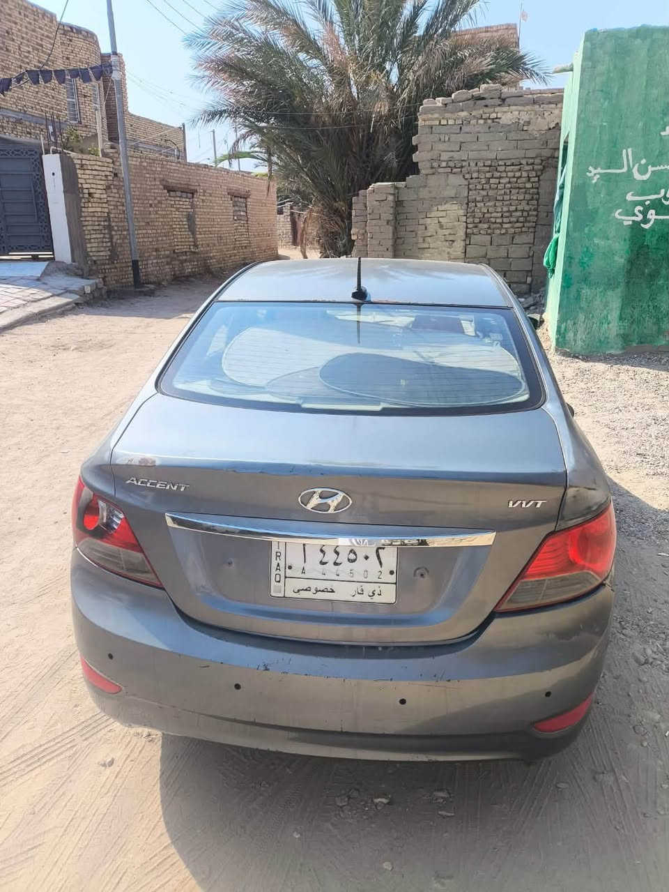 السلام عليكم
هونداي اكسنت موديل 2014 وارد أمريكي 
مبدل بنيد وجاملغ أيمن قبق صندوق نفس اللون بدون صبغ 
ماعدا الجاملغ الخلفي الأيمن مصبوغ وجارد السياره جاهزه تبريد  تخم تاير جديد حداديه جديده كهربائيات كله شغاله  محرك 1600 غرفه نضيفه 
سنويه باسم مالكها تحويل ثاني يوم السعر 75 ورقه وبيه مجال بسيط مكان السياره ذي قار الفهود ‭
‭***********
