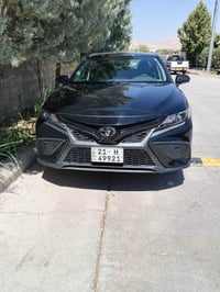 كامري موديل 2024 ٣٥ألف ميل ماشيه   موسفات se  بسمه بيه قطعتين مبدله بل...