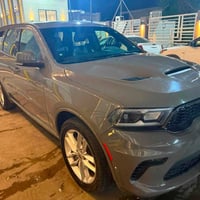 دورانجو R/T 2021 خليجي 🇦🇪 🔹 مكينة 5.7 HEMI V8 🔹 قوة 360 حصان 🔹 قير أوت...