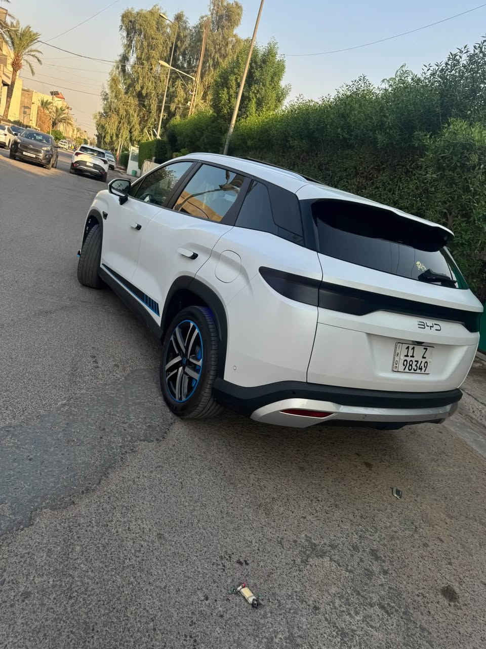 سلام عليكم للبيع BYD سونك L فلاكشب 13 كامرة كشن كهرباء واحد السيارة جديدة بحالة الوكالة 

مغلفة ppf طافي ضمان 10 سنوات 
وكل 6 اشهر صيانة 
والجام عازل حراري مغلف 
ارضيات اصلية مالتهة 
ماشيه:
بانزين 866
كهرباء1026
السيارة مصروف عليهة ومميزة بلشارع 
رقم بغداد 
مكان السيارة بغداد
السعر خاص
للاتصال ***********
