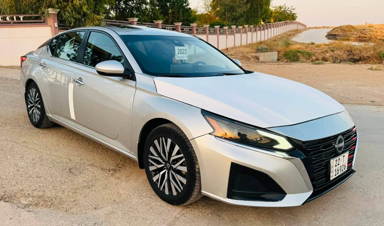 السلام وعليكم 
نيسان ألتيما الشكل الجديد موديل 2023  SV+ بلاص↗️

اتصال:*********** 
سعر 133 وبي مجال قليل 

🔹 المواصفات:

                              SV+ بلاص فول واحد علا واحد
•الون سلفر 
•ماشية 68 
•داخل اسود
•رادار٣٦٠ درجة
•كاميرة خلفي
  • المحرك: 2.5
  • حجر بيئة بلادي 
  • توقف ذاتي + مانع اصطدام
  • قيادة آلية مع نظام المسار
 • رادارات أمامي وخلفي
  • الأبواب بصمة
•شحن لاسيكي 
•هندبريك اتو 
  • لايتات LED بلادي
  • تحكم كامل  الستيرن (فول تحكم)
 • خروج عن المسار ( يهتز لستيرن ) 
 • تشغيل عن بعد
•تاير ويالة جديد
 🔹 الحالة:
 • نظافة مثل ما موضحة بالصور 
• الضرر: بونيد وجاملغ وباب + كلير امريكا اني ابيع حزام بس سياره مو حزام 
 • والراديترات بلاد
إيرباك ستيرن راجع بلادي 
•سنوية هزة جديد 
بشرط تحويل  

1N4BL4DVOPN421362

مكان سياره : ديالي خانقين
