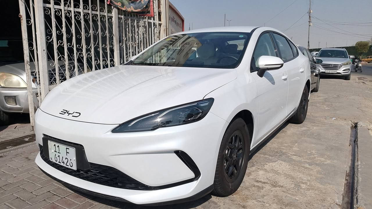 السلام عليكم 
بيوايدي سئل فايف
زيرو ماشيه 4تالف 
فول مواصفات سياره 
رقم بغداد نكليزي سنويا جديد هزه جديد تحويل ثاني 
العنوان بغداد بلديات نتصل وتدلل 
***********
