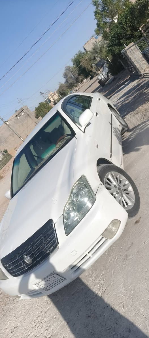 شاهينه موس • ٢٠٠٥ • ١٨٢٠٠٠ كم