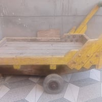 عربانه للبيع  خشبه درجة اولى نضيفه   السعر خاص   تواصل والاستفسار عبر ...