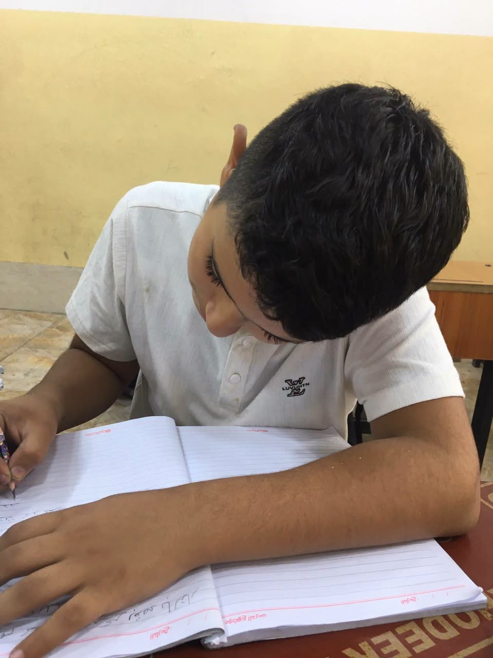 في معهد الثقة التعليمي
نأخذ بيد الطالب من الأساسيات إلى التفوق 💪
✅ متابعة يومية
✅ تقوية جميع المواد
✅ واجبات واختبارات مستمرة
✅ كادر تدريسي متخصص
✅ متابعة مستمرة مع ولي الأمر
✅ بيئة تعليمية محفزة وآمنة
ابتدائي — نبني الأساس… ونصنع التفوق 🎓
📍 بلدروز – شارع خجو – فوق مطعم عباس دبل
📞 ***********
📞 ***********
📞 ***********
