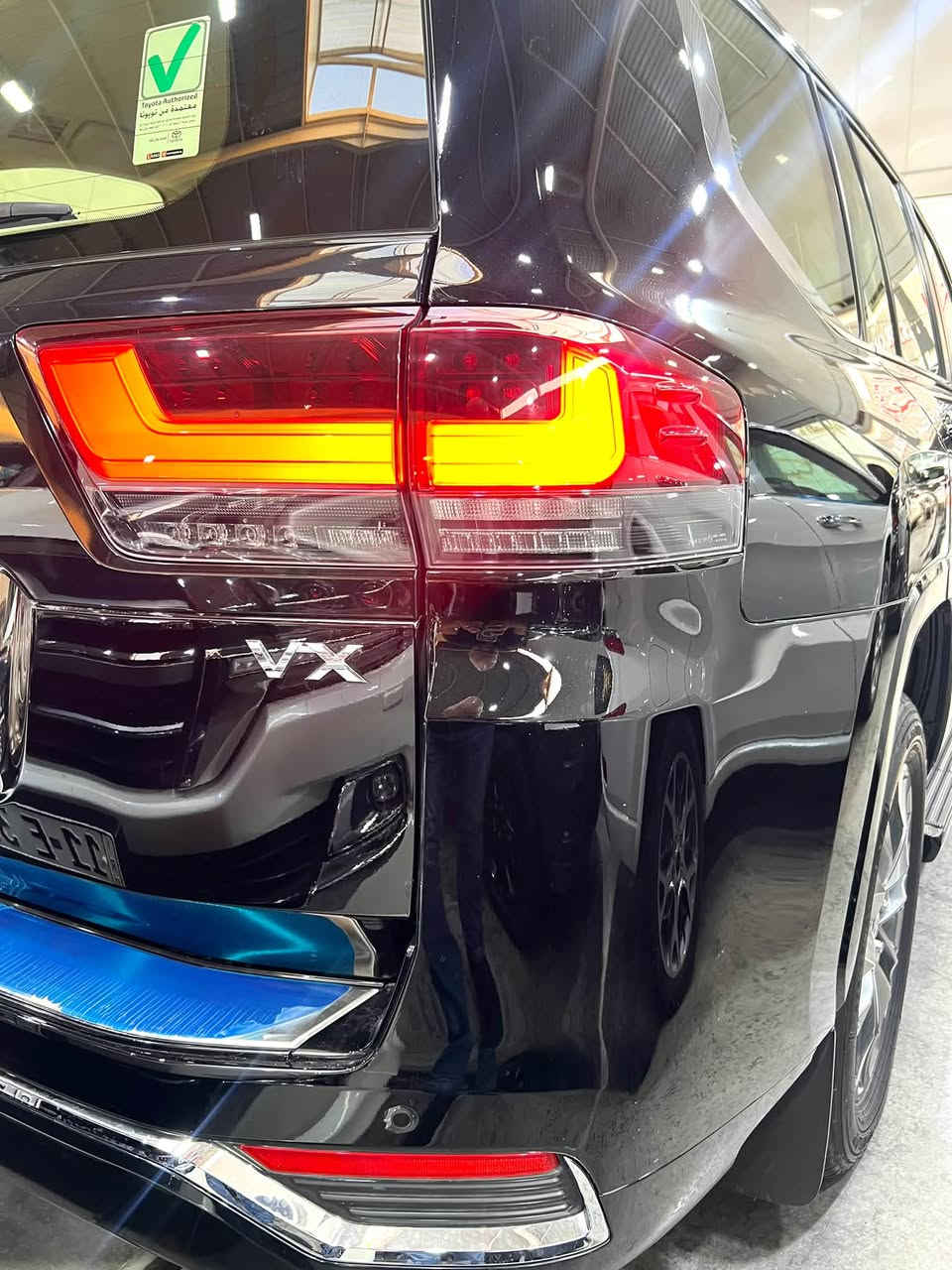 لاندكروز VX • ٢٠٢٢ • رقم بغداد