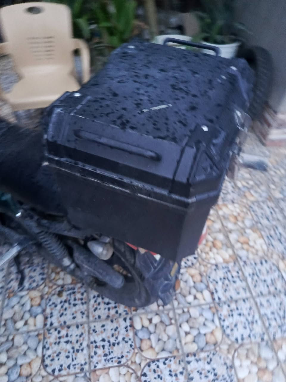 صناديق للبيع واحد ب30الف واصل
ولاخر 25
