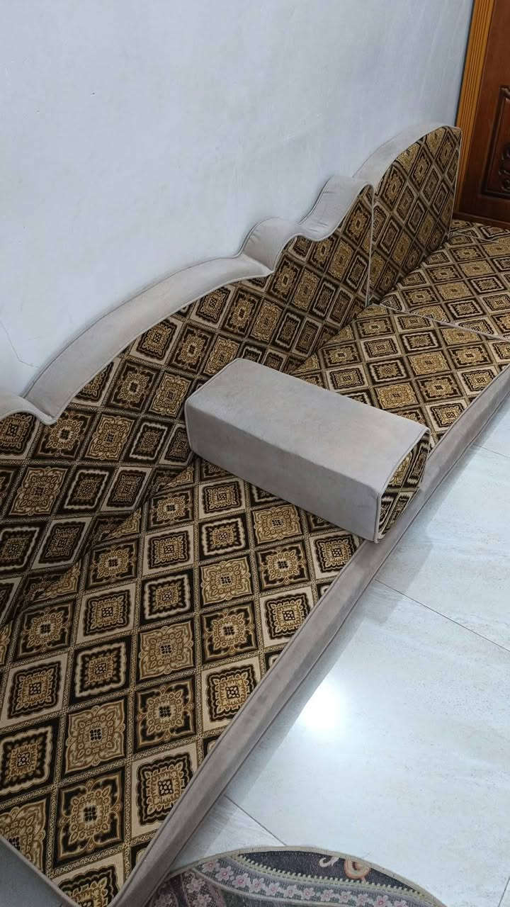 ديوان • وجهين • ناصريه حي سومر