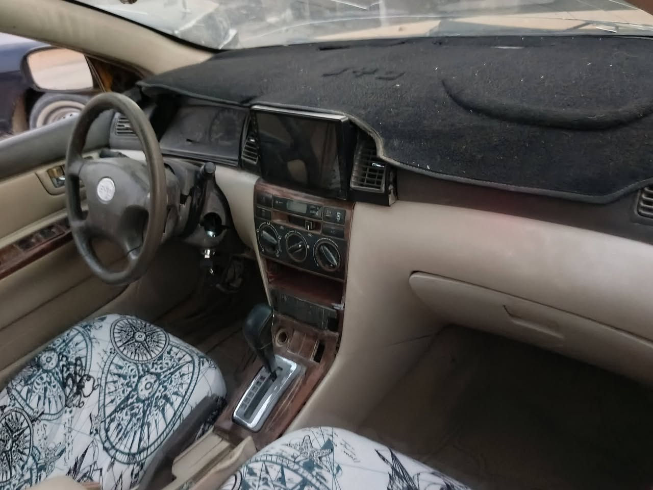 سلام عليكم سياره البيع حلوه رقم بصر صدامي  بدون راعيه ماندله ابيع كوم حديد السعر ١٥ وبيه مجال مكاني سوق الشيوخ  ‏‪***********‬‏
