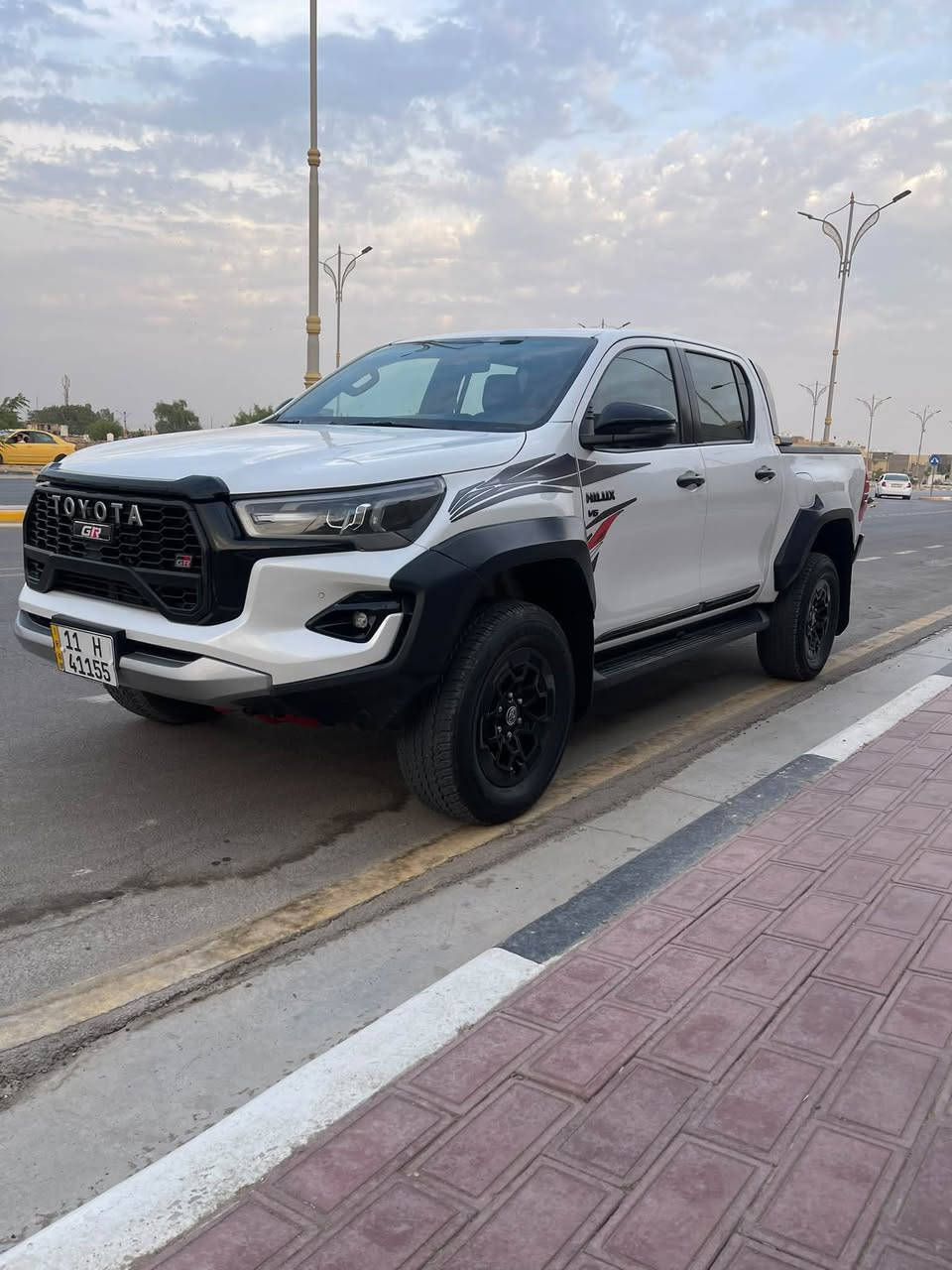 هايلوكس GR • كويتي • موديل ٢٠٢٤