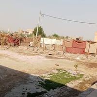 أرض • ٣٠٠م • شارع البزل