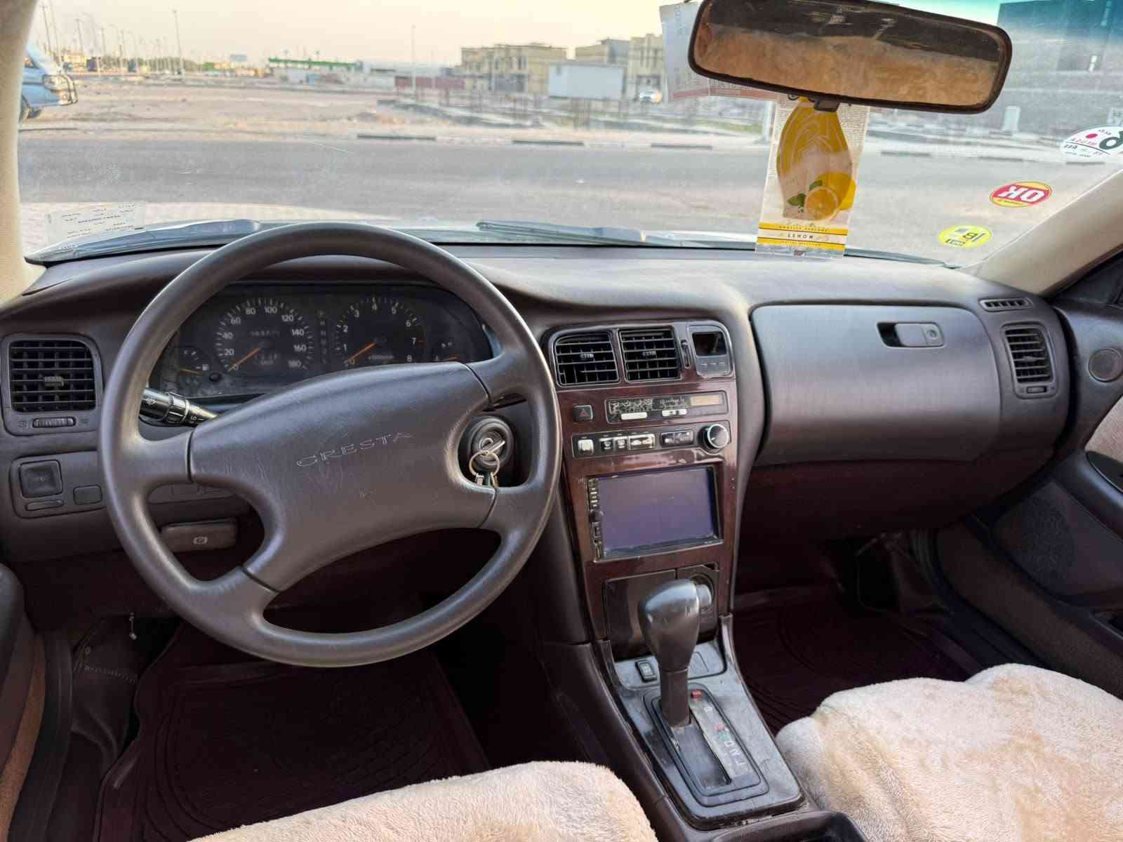 سلام عليكم سياره مارك نفخ مديل 95 مكفوله ضربه وكصه ونقل جثه صبغ للجماليه  كير ومحرك ونجي جدد حداده جديده تخم تاير كهربايات كله شقاله تحويل مباشر سنويه لل2030بسمي  السعر 62وبيه مجال مكان السياره البصره الرقم للستفسار *********** مكلف بل نشر*********** ناصرية, ذي قار
