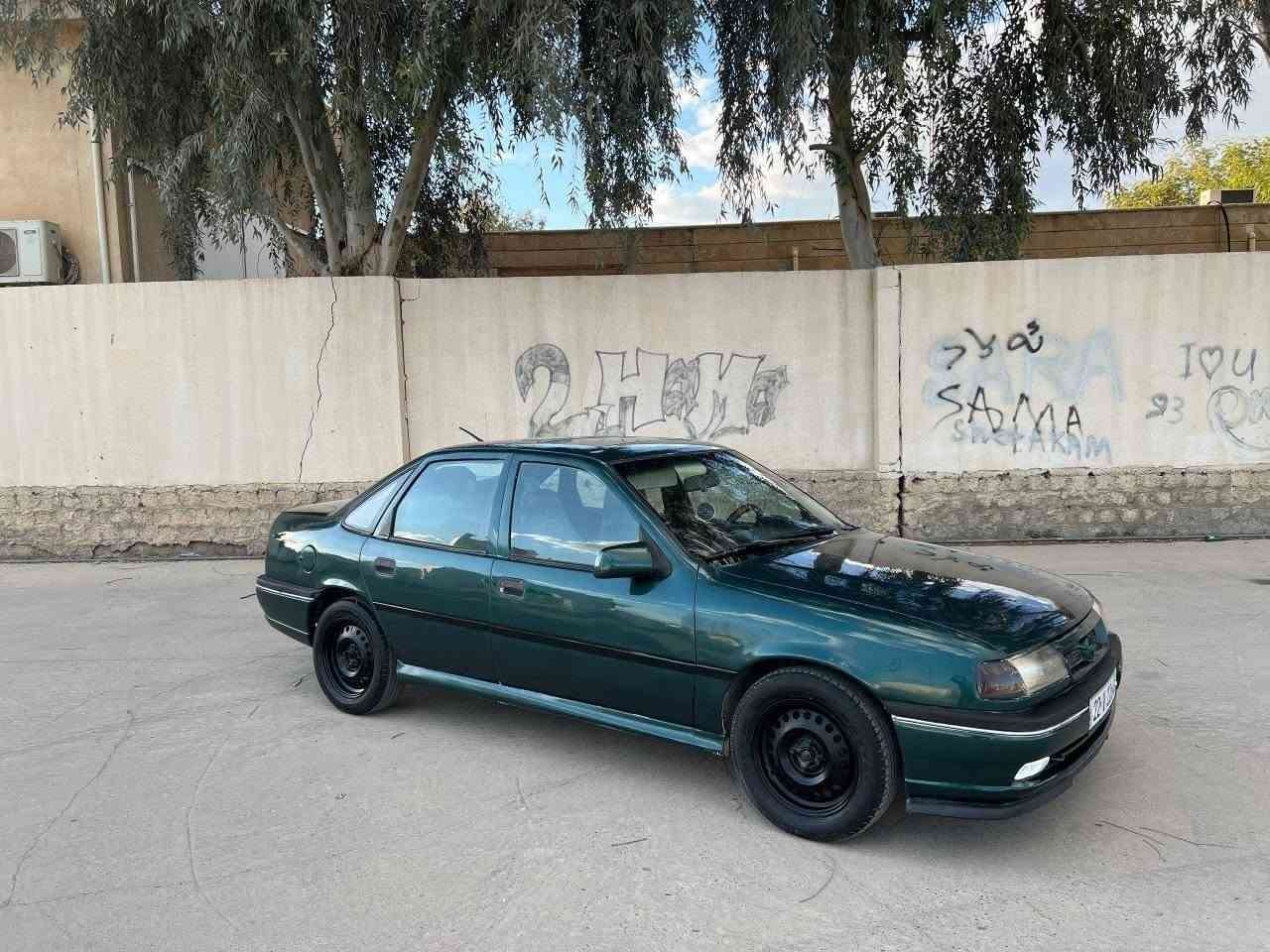 اوپل فیکترا مودیل 1995 محرک 18  سنویە جدید لحد 2030  سیارە قفل مرکەزی  اربع تایرات جدید تاخم صدر جدید مابی خیاس بی شبر بارد یم سكن صباغ عام لل جمالیة بسمی سیارة سعر 40 بی مجال سیارە ب کرکوک   *********** كركوك, العراق
