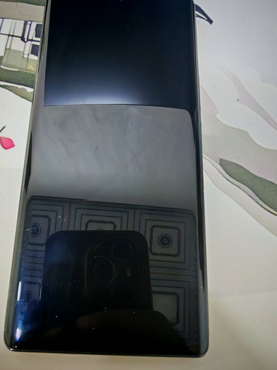 هونر x9a للبيع 
المواصفات
128 كيكا
شاشة AMOLED منحنية بمعدل تحديث 120
كاميرا ثلاثية الأساسية بدقة 64 ميجابكسل
بطارية قوية بسعة 5100 مللي أمبير مع شحن سريع 40
واط
يدعم شبكات الجيل الخامس 5
الحالة مستعمل بي فطر بالشاشة ما مأثر على اي استخدام وموضح بالصور وكلشي بي شغال + شاحنه ماوياه 
المكان تكريت القادسية
السعر 150 وبي مجال للشراي
تواصل *********** واتساب
