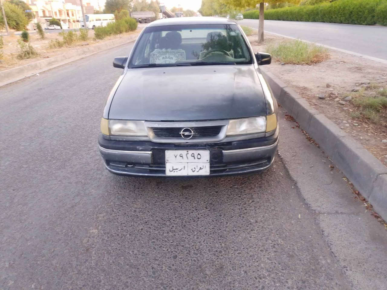 ڤکترا مۆدێل1995مەکینە18 بێ لێدراو عام بۆ جوانی دەبل اڕباگ نرخی23 $  سەیارەکە بە اولیات دەفرۆشم تلفون*********** هەولێر أربيل, العراق
