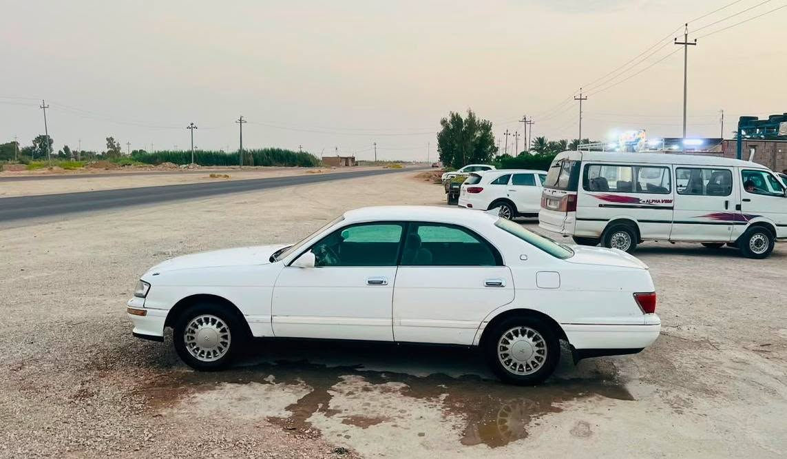 السلام عليكم سياره بطه للبيع رقم واسط رقم انگليزي بسمي شخصين مكينه وگير حداديه تبريد خير من الله موديل 94
السعر 65/ت ***********
واسط  الحي
