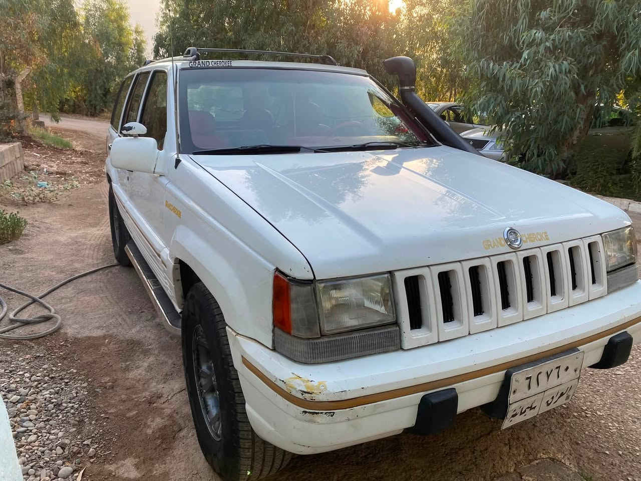 گراند شيروكى 1994
گيرومحرك واكسل شرط 
تبريد شغال 
سنويه ساقطه من 2025
شرط التحويل 
دواخل مدوشمه مرتبه 
السياره بلاديه 6سلندر 
السياره بدون صبغ بلاديه 
السعر 50مكانى كركوك 
***********
***********
