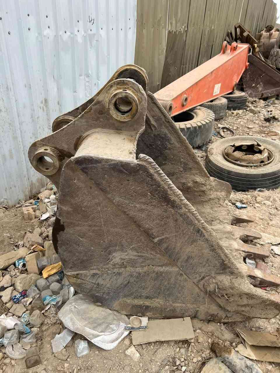 بوش سنون • نظيفه • بابل الشوملي