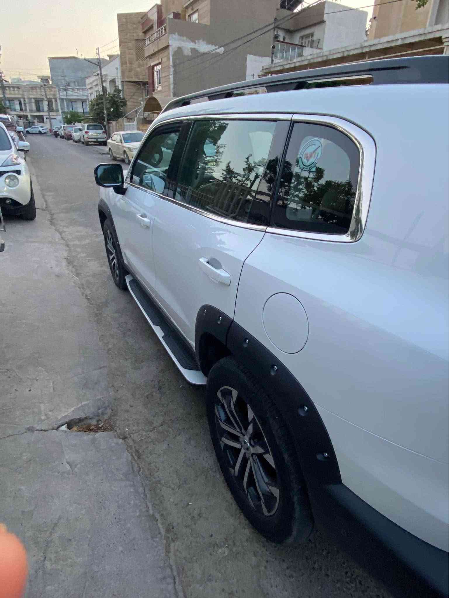Haval dargo 2022 Adventure
٤ پستن ٢٠ تۆربۆ بەنزینی نۆرمال بەشەرت 
تایبەتمەندی خەلیجی زەمانی شەریکەی 
٤٣ هەزار رۆێشتیە سێرڤزی کرایە ٧ مۆدی هەیە
دەبلل ئەکسل
داتاشۆ
پادل شەفت
کامێرا ٣٦٠  
خەتی جادەی کوشین مەساج
ئەوتۆ بەگ
پرە لە مواسەفات  
پانۆررامای گەورە
***********
بەناوی خۆمە سەیارەکە ١ موشکیلەی لەسەر نیە أربيل, العراق
