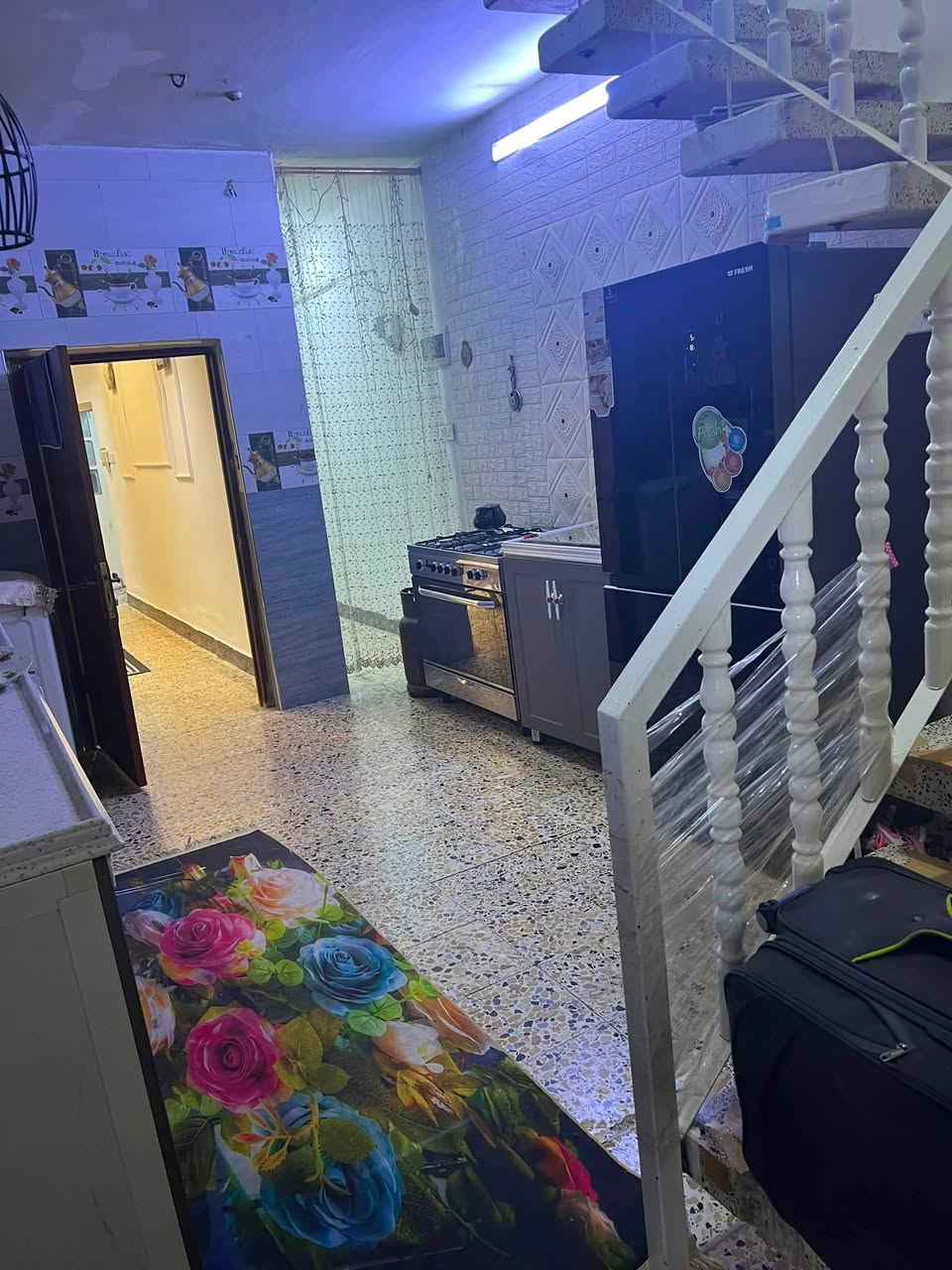 سلام عليكم بيت للبيع مية متر بغداد الحسنيه مال راشديه قرب مستشفى التركي قاط واحد طابو ملك صرف وكامل مابي اي نقص منطقه حلوه ومخدومه معروض البيت 50مليون وبي مجال كلش قليل 
تفاصيل اكثر اتصل عزيزي أو واتساب 
***********
