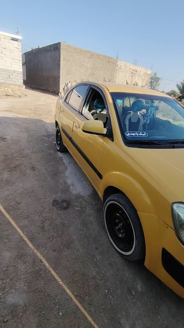 السلام عليكم كية ريو خليجي  للبيع موديل 2010رقم مثنئ نكليزي مصفرة هيئة وغرامات المالك بسماوة السعر 73مع المجال بيها الجاملغ المامي اليسر الستفسار ***********
