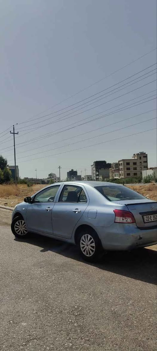 مۆدیل 2012 سبوغی نیە پێش و پشتی کەپسە 
کارڵبونی هەیە  لەگەڵ دەرگا و چامرغ کەمێک سادە کوتی هەیە  گێر تۆماتیک سەنەوی تا 2028مانگی 8 جام عادیە شاشە ئایپاد و کامیرەی دواوە
*********** أربيل, العراق
