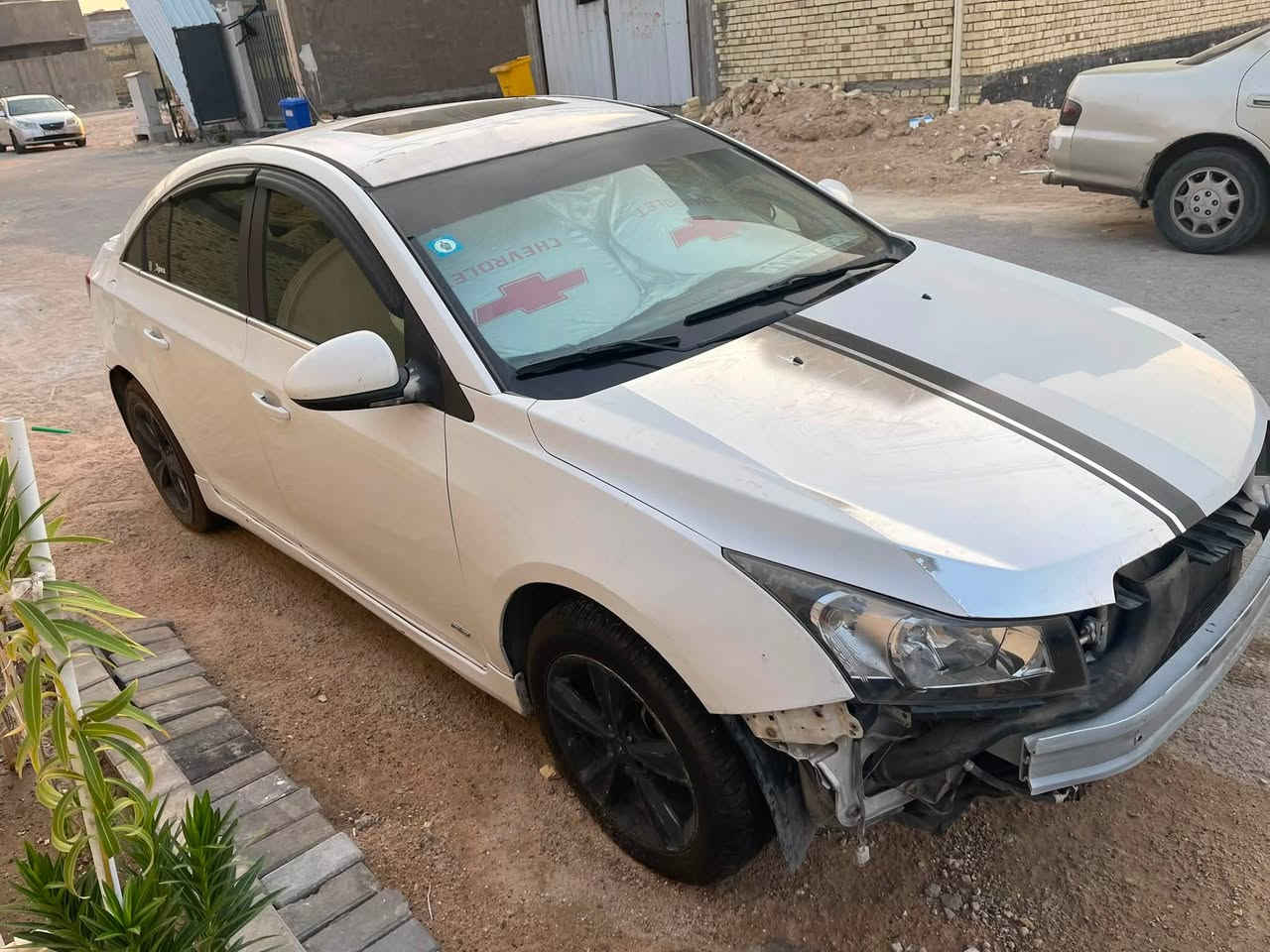 سلام عليكم
للبيع شفر  كروز 2012 Ltz فول شاشه تسلا رقم بغداد بسمي شخصياً محرك كير نضيف سياره نضيفه ع ايدي تخم تايرات جدد دسكات جدد 
نقص كمبريسر عطلان والفانات واكفات ما اعرف شبيهن مبدل مدكر خلف العبري دعاميتها اماميه موجوده ابيعها ع وضعها سياره تشتغل وتمشي بس فانات واكفه كلشي شارح شنو بيها سعرها 40وبيها مجال للعلم مطيح فلوس كمبريسر وتصليح فانات مقدما والشراي بيه خير ويدلل مكاني بصره حي بغداد قرب مجمع السندباد 
رقمي ***********

