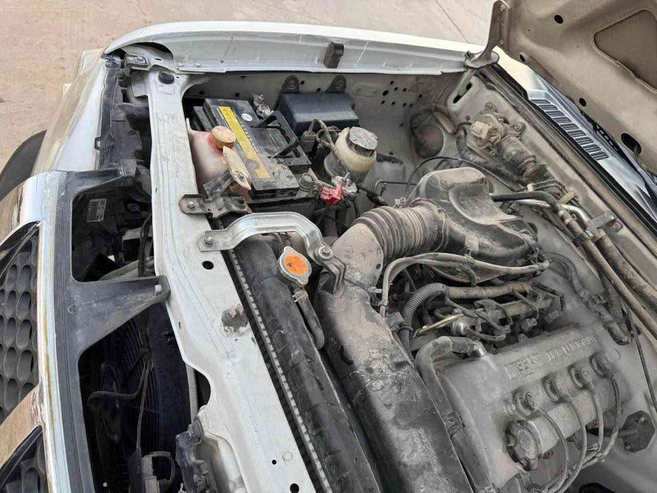 نيسان پيكاب موديل ٢٠١٢ مةكسيكى لوك هيچى پيوة نية 
سةنةوى تاكو ٢٠٢٨ تازةية 
كرانةوةى نية تايةكانى تازةن هيچ مةسرةفى نية 
مةكينةى نةكراوةتةوة بةشةرتة 
سةيارةكة زور خاوينة ناوو هةيكةلى لوكة

شوين چوارقورنة.     نرخى ١٥٤$ و كةميك مةجال 
***********       ***********
***********       *********** رانية, السليمانية
