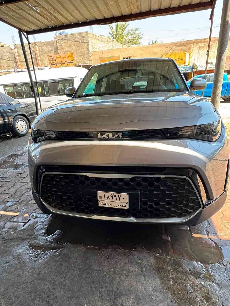 السلام عليكم كيا صول 2024 LX
وارد أمريكي دخول جديد
السياره بدون صبغ مبدل بيها بس دعاميه نفس اللون 
فقط بيها خشوم الشاصي وبيها بارد بين الباب السايق والجاملغ وشويه بحافت البنيد السياره داخله بأسمي ترقيم جميع المحافظات 
مكينه 2000 دوش ماشيه 25000 ميل 
كير مكينه صبغ حادث مسبق تبريد تحويل كفاله 
الله شاهد عليه السياره مصلحه تصليح درجه اولى  
لون السياه رصاصي 
السعر خاص فقط 
العنوان بابل المسيب 
الاتصال واتساب 
***********
