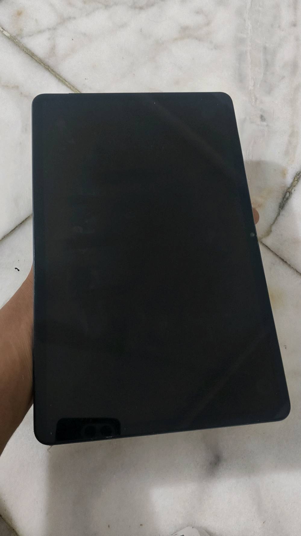 السلام عليكم
هونر باد x9  📱 
HONOR PAD X9 📱 
ذاكرة 128 ⏹️ 
رام 4 + 3. 👾 
الجهاز نظيف وشغال وخالي من المشاكل ✅
بي ضربه خفيفه ببالاطار ماماثره ع الشاشة مثل ماموضح بالصوره 
بدون ملحقات
 فقط الجهاز موجود يعني 
مكاني كربلاء 🇮🇶 🖤 
 توصيل داخل كربلاء فقط 🛵 
السعر 💸 190 الف 
الرقم واتساب موجود بي  ***********