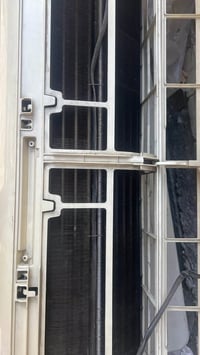 اسلام عليكم سبلت ميدياء طنين للبيع شغال غاز ريمود قاعده بواري كله كامل...