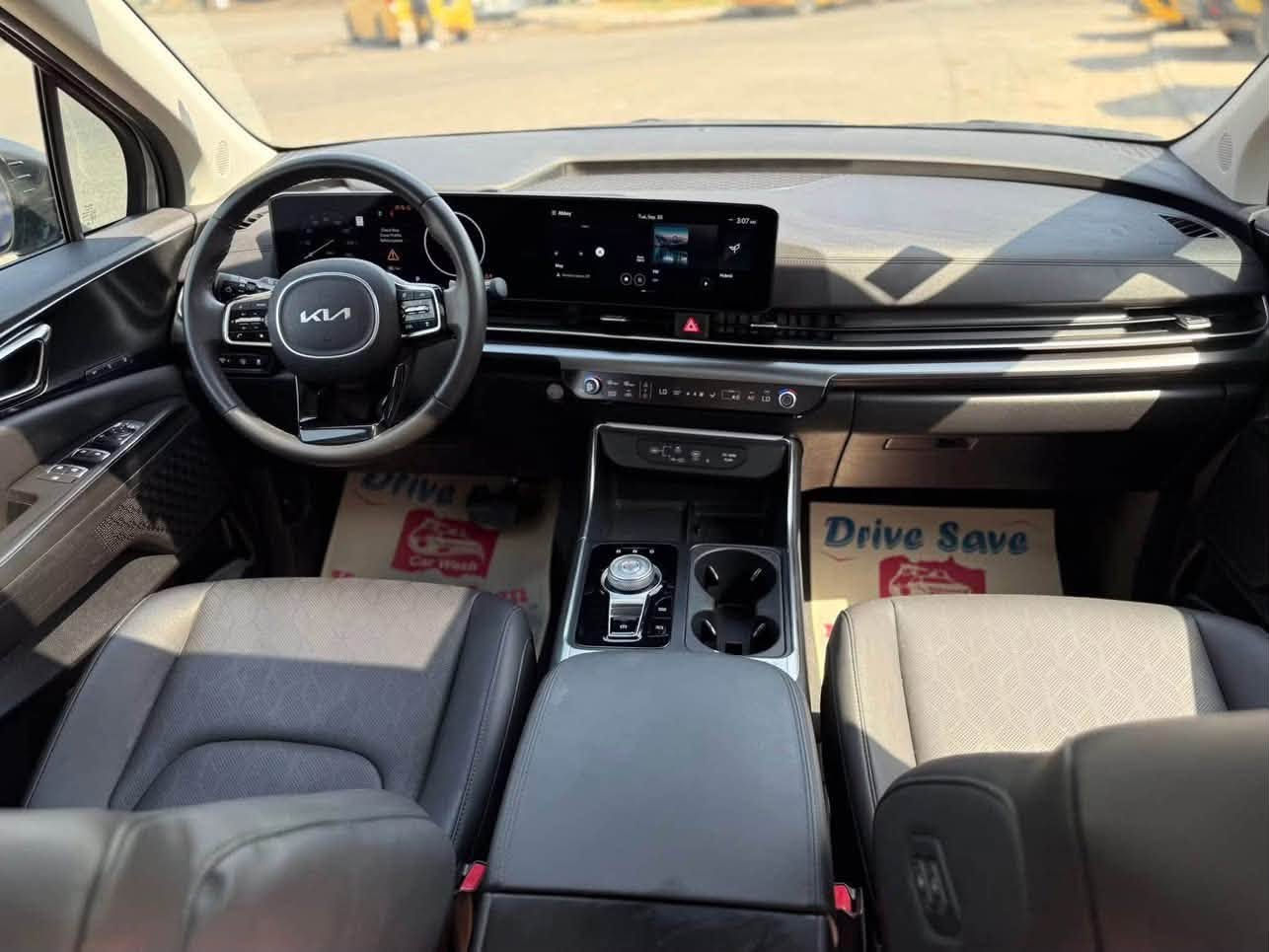 ياالله
السلام عليكم

كيا كرنفال هايبرد 2025 SX برستيج بلاك ادشن وارد امريكي 

Kia Carnival Mpv Sx Prestige 2025 1.6 Hybrid  

‏                  Hybrid حجم المكينه : 1.6 تيربو + هايبرد 

         المسافه المقطوعه : ٤٥ الف كيلو  

            الضرر : موضح بالصور 

حالة الايرباك : كشن + برده 

#مواصفاتها 

1.شاشه امامي + شاشات ايباد خلفيه

2.كامرات 360

3.بصمه

4. بنوراما فتحتين

5.ويل كب اسود

6. تشغيل عن بعد

7.حساسات خلفي امامي

8.بيبان كهرباء

9.لايتات لد

10.لايتات زنون

11.بكلايتات لد

12.اشاير بالمري

13.رادارات 360

14.كشنات جلد اسود

15.ثلاث قطع تبريد

16.هيترات بالكشنات حار بارد امامي خلفي

17.هندبريك بصمه

18.شحن وايرليس

19.هيتر بالاستيرن

20.كشافات 

21.مري شفط

22.كشنات كهرباء امامي خلفي

23.كشن السايق ميمري

24.تحديد مسار

25.نظام ايكو سبورت عادي

26. شاشات خلفية ايباد

27.كامرات محيطية داخل السياره

فول موصفات 1/1 جاهزه مرقم بغداد

السعر  ٢٧٥٠٠$  

المكان في كربلاء حي الحسين  

       موبايل

 ***********

   ***********
