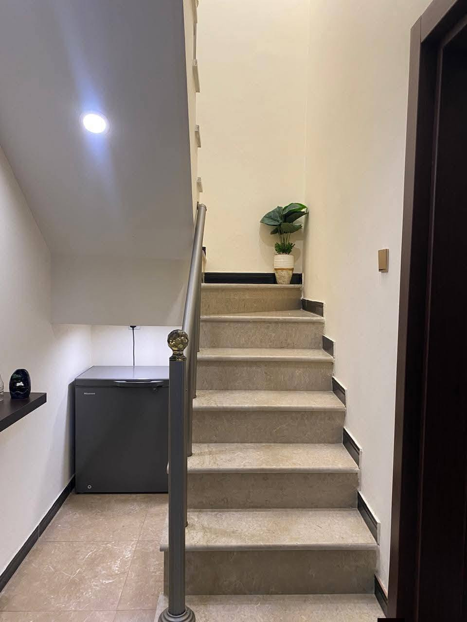 زيونه • ٧٣م • ٣ طوابق