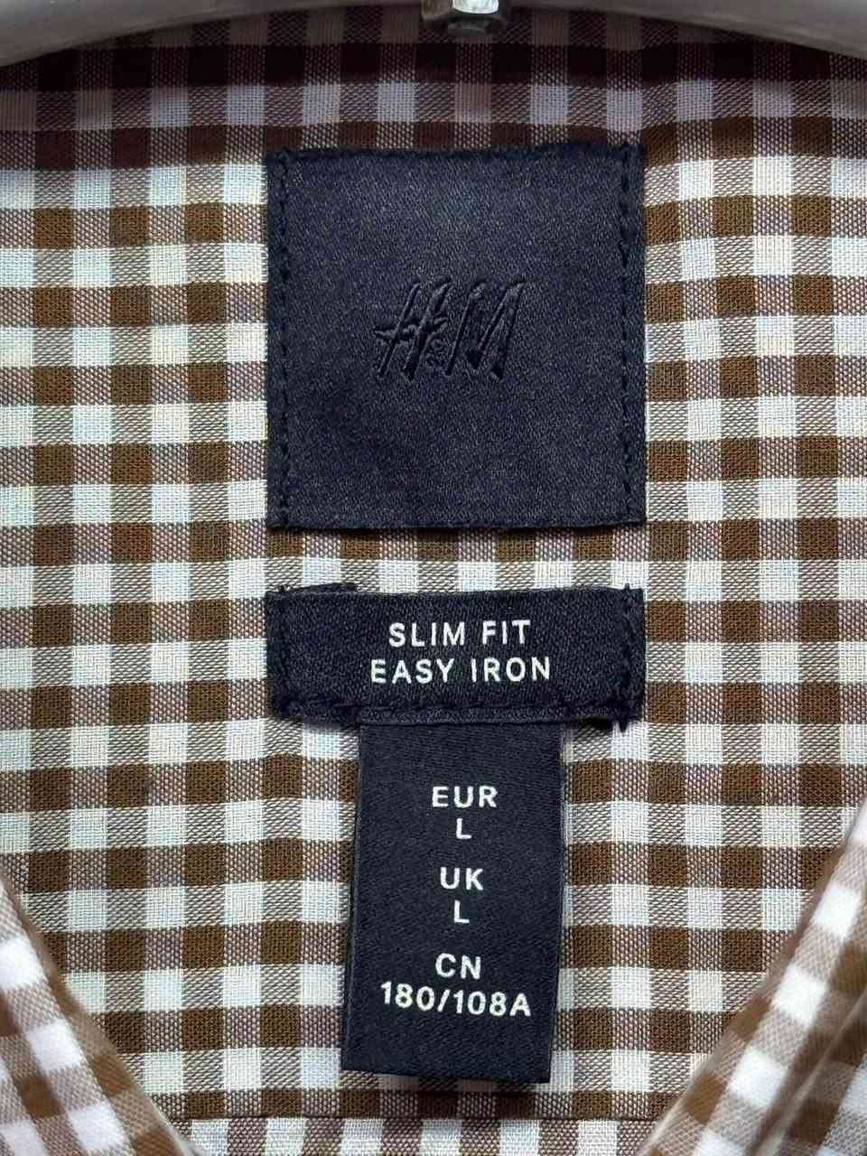 قميص H&M اورجينال نضافة100‎% ‎

قياس : L

‏MADE IN BANGLADESH

غير مستخدم

———————————————-

يوجد توصيل 🚚 ( بغداد - محافظات العراق )

☎️رقم الهاتف : ***********

للحجز - دايركت

نص مكتوب في الصور:
- H&M قياس : L
- H&M
