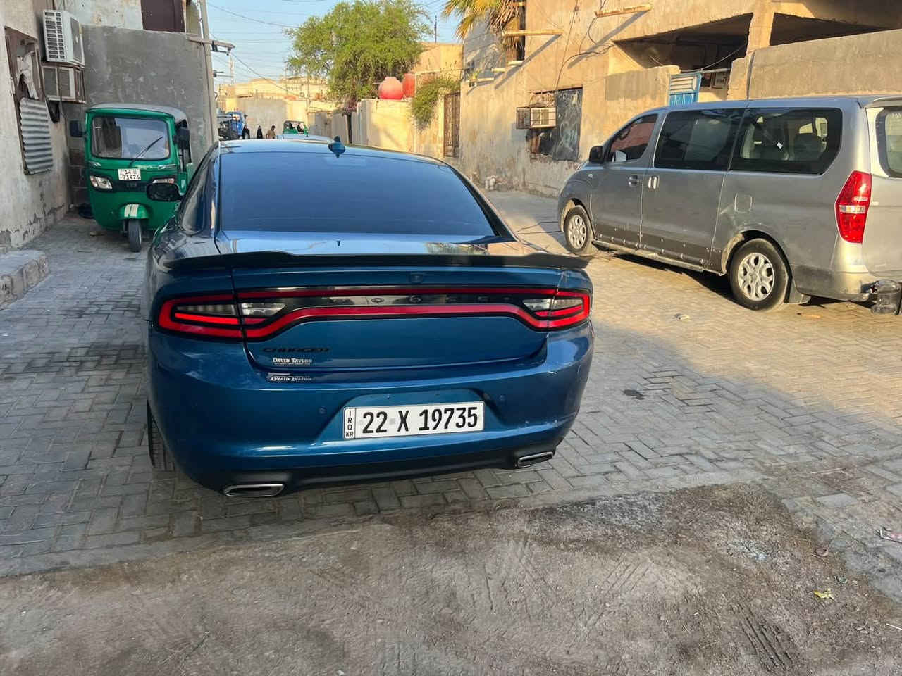 جارجر وارد أمريكي بيه ضربه جاملغ وشويه من لباب بي صبغ سياره ماماشيه موديل 23 وسعرها 215 قفل 🔒***********

نص مكتوب في الصور:
- 65 4G 4:45 4 / 14 1:1