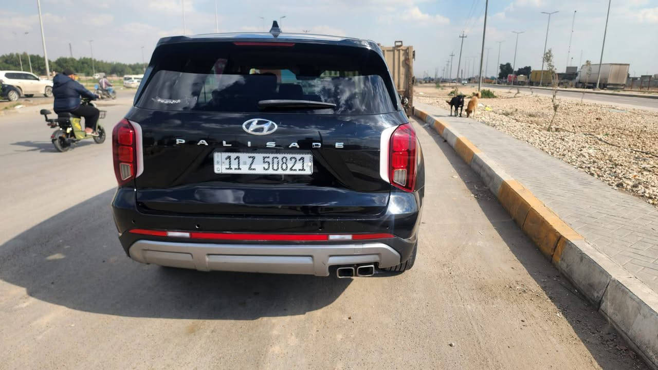 السلام عليكم اللبيع أو المراوس حسب القناعه
بليسايد موديل 2023 السياره وارد امريكي 
محرك 3800 6v السياره حادث خفيف شاصي لغد كله مكفول 
مواصفات السياره 
7 راكب 
تبريد 3 قطع مركزي 
قياده ذاتيه 
تحديد مسار 
رادار أمامي خلفي +حساسات أمامي خلفي 
محرك 6 سلندر 3800
شاشه متصله 
مانع تصادم أمامي 
بعد بيه هواي مواصفات 
سعر السياره 270 ورقه 
عنوان السياره بغداد الجديده الأمين 
التواصل *********** متوفر واتساب واتصال وفيس
