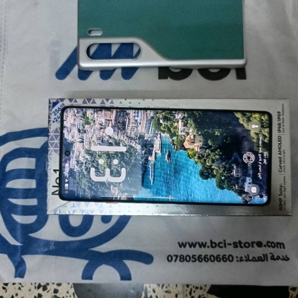  السلام عليكم بيع او مراوس ب ايفون  تكنو كامون 40 برو 5g ذاكرة 256 رام 12+12 الجهاز جديد بمعنى الكلمة مبدل شاشة وكالة فقط وصارلي 5 أشهر من اخذته سعره 325 وبي مجال ***********