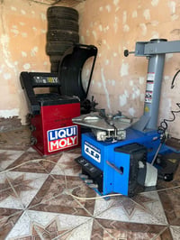 خالعة وبلنص للبيع استعمال قليل جداً رقم الهاتف:07711131755
