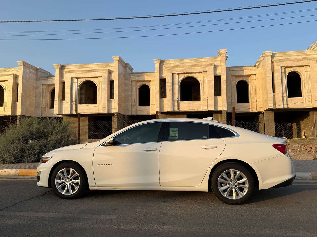 ماليبو دهل اوران, واسط
