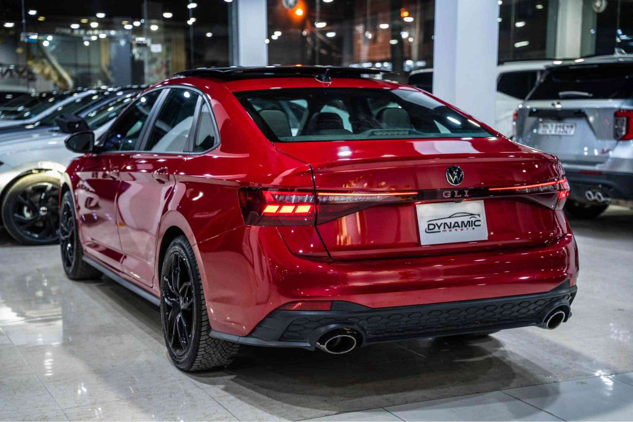 2025 VOLKSWAGEN JETTA, GLI AUTOBAHN 2.0L
سعر بلاش185$🔥🔥

موديل :2025
مواصفات : GLİ فول فوا
محرك : 4 سلندر 2.0L
وارد : امريكي
عداد : 3,500ميل
صبغ : بدون صبغ 
رقم : ( موقط) ( كاتي)
ناونيشان هةولير جادةي حديد و خشب پيشنگاي دايناميك موتورز
بو زانياري زياتر پةيوةندي بكةن بة وتس اب
*********** أربيل, العراق
