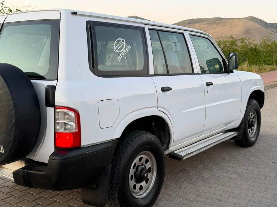 نیسان پاترۆل

٢٠٠٢ ی ناوسپی

لایت و عەتەر و دەعامی بیلاد

سالنسای بیلاد

دوو پەلە بۆیاخی هەیە

بێ زەربە و بێ ناو

تا بلێی سەیارەیەکی جوانە

تەقیوی نیە

٤ تایەی لۆکی لەژێرە

ناوی وەک شەریکە ماوەتەوە

سەنەوی ٢ مانگە بەسەرچوە

بەشەرتی تەحویل و غرامە

هەموو گیانی بەشەرت یەک دینار مەسرەفی تیا نیە

بۆ زانیاری زیاتر پەیوەندی بکە
بۆ نرخ کۆمێنت

*********** السليمانية, العراق
