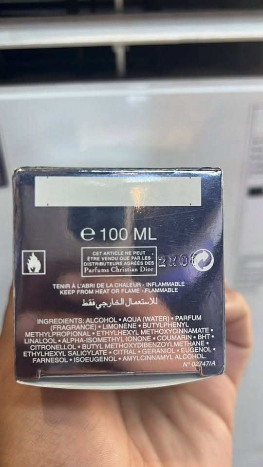 فهرنهايت ٣٢ قطعه مفتوحه مستخدم اقل من ٥ مل للبيع بسعر مناسب للتواصل ع الرقم ***********
