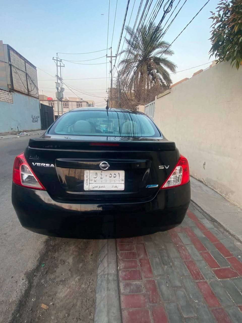سلام عليكم نيسان ٢٠١٤ فيرسا وارد أمريكي نضيفة جداً سياره ما متعوبة وكلشي مابيها تجي وتفحص وتشوف بعينك ضررها بسيط جداً فقط جزء من البنيد وسونارها موجود السعر ٨٢ وبيها مجال للتواصل 
‭ ‭***********‬
