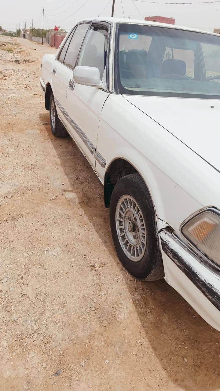 سيدان بغداد بسمي ل٢٩ مكانها سنويه مكانها رميثه عوزها حداديه وبيها ضربه بلباب وره سدر سعرها ٣٠ وبيها مجال لشراي لاتصال ***********
