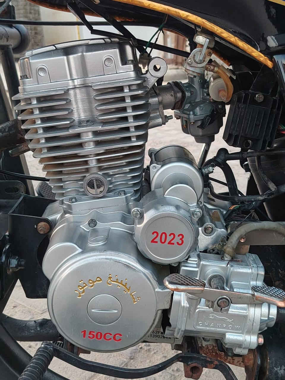 سلام عليكم ستوته للبيع بتره باب اول موديل 2023 طالعه من الوكيل 2025 مكفوله كفاله عامه محرك برغي مامفتوح بي اوراق اصوليه بليته موجوده سبيرهه جواهه ستوته جاهزه فقط الداخل مصبوغ اثر شخوط تخم تاير جوبلس ابو الخطه ستوته احله من الصور مكانهه الديوانية مكلف بنشر خاص ماجاوب ***********
