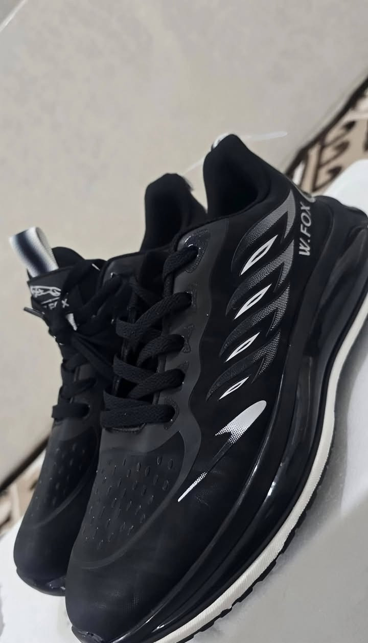 🔥 وصل الجديد 🔥
👟 أحذية فيتنامي أصلي 🇻🇳
✨ مفوّلة وخفيفة باللبس
🦶 دَبّان طبي ومريحة للقدم
💯 جودة عالية وخامة ممتازة
💰 السعر فقط 15.000 مع التوصيل
📩 للحجز والاستفسار راسلنا خاص او 
التواصل مع الرقم ***********
⚡ الكمية محدودة، لا تفوّت الفرصة!
