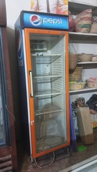 برادات ومجمدات • حالة ممتازة • حي اور ال 600