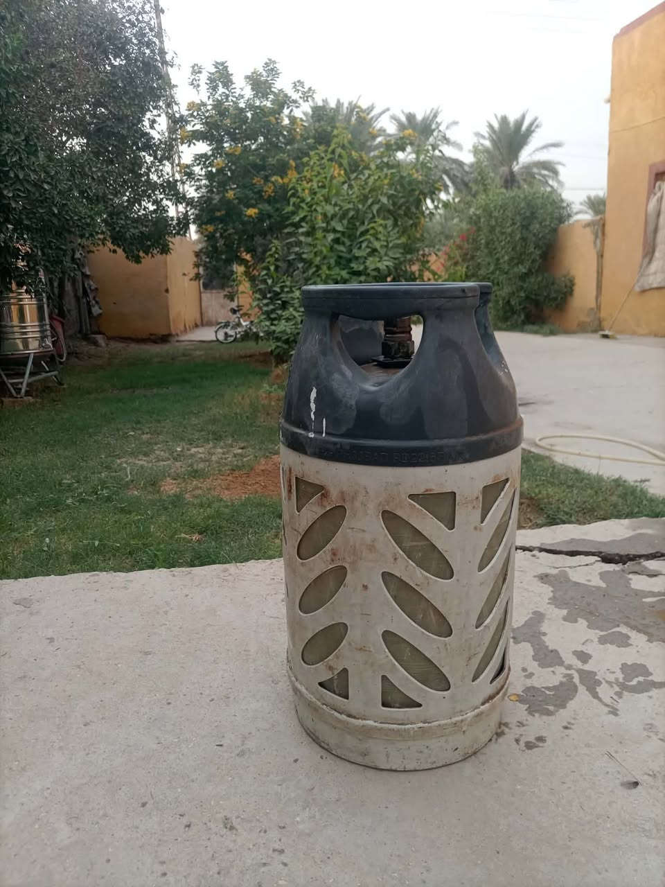 قنينة غاز • ٣٨ لتر • تدوم ٤ أشهر