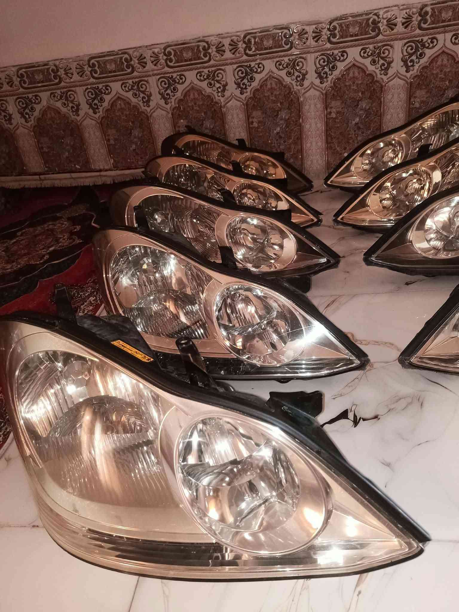 لايت ابصم كرستال ونوع عادي للبيع السعر و التفاصيل الاتصال  العنوان ناصريه الاصلاح قرب معمل الثلج بادارة ابو عمار

نص مكتوب في الصور:
- أبو عمار ياسر
- لم يتم تعيين بطاقة الاتصال SIM الا...
- ***********
- الجوال
- WhatsApp
- Meet
- تسجيلات المكالمات
- سجل المكالمات
- مسح
- مكالمة صادرة
- 1 تشرين الأول
- ١:٠٠ م (5 د 24 ث)